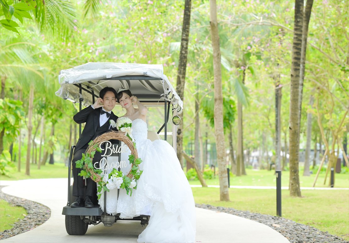 ケンピンスキ・バリ・ウェディング　リゾート内撮影 専用バギー