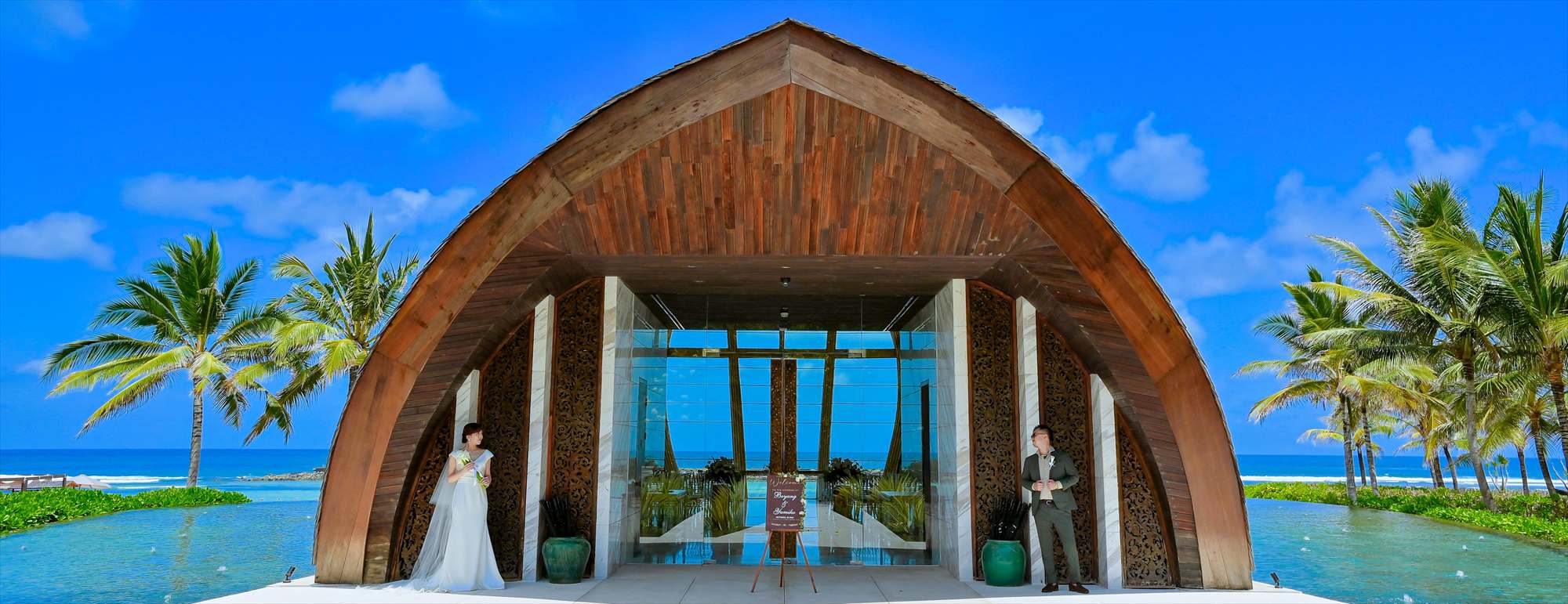 ケンピンスキ・バリ挙式・結婚式　オーシャンフロント・チャペル・ウェディング