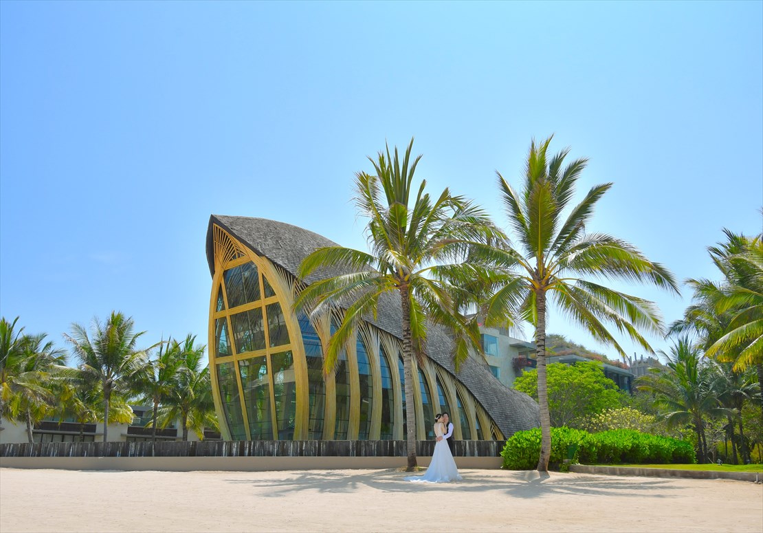 ココナッツビーチにて挙式後撮影