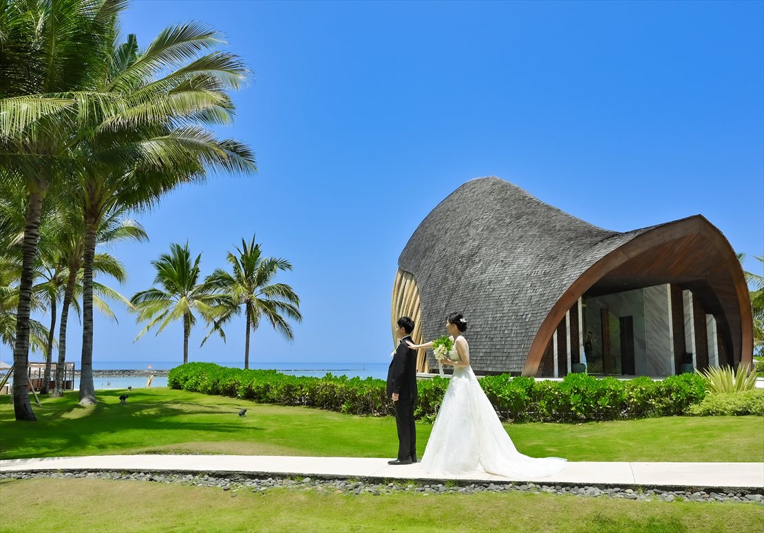 チャペル・ガーデンにてファーストミート